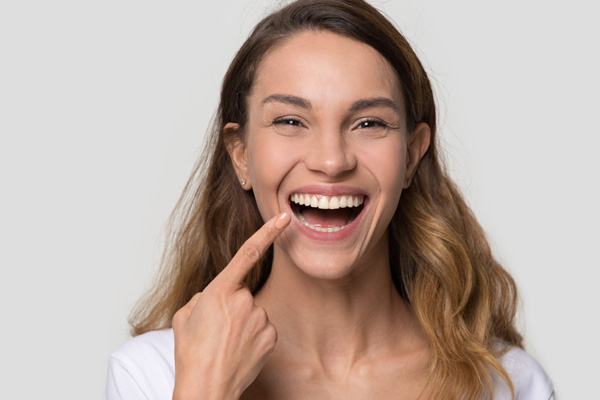 Periodontist FAQs: What Is Gingivitis And Periodontitis?